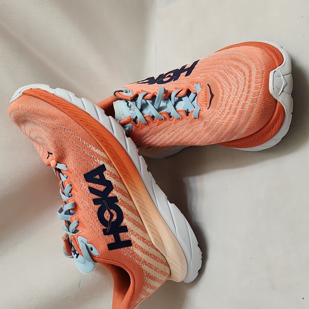 Hoka One One Mach 5 Everyday Running Sneakers (W Size 9B)